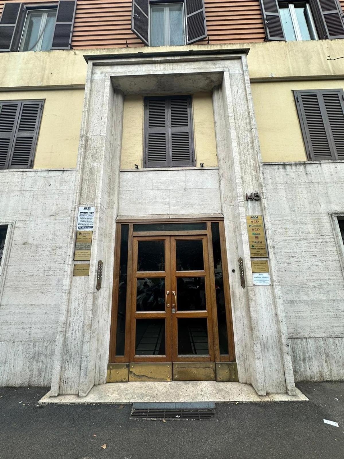Frühstückspension Una Notte A Mazzini Rom